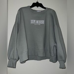 DXPE MODISH ALLURE pull over grey crop top jacket